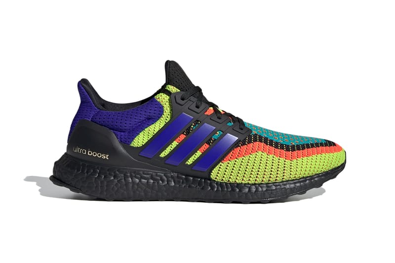 Adidas ultra boost black purple red sale