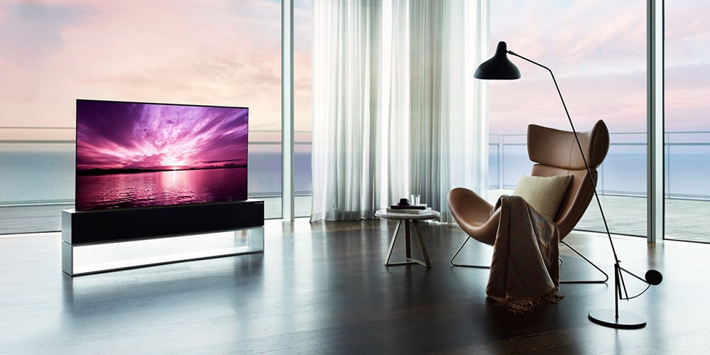 Складной телевизор LG SIGNATURE OLED R прячется вне поля зрения за 87 000 долларов США