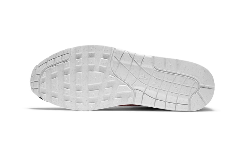 chaussure jordan rouge