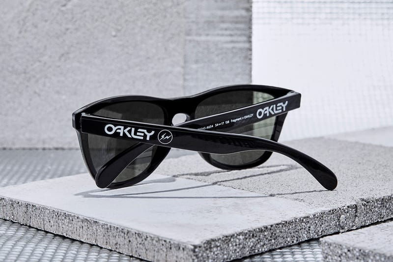 OAKLEY fragment frogskins 藤原ヒロシ supreme - サングラス/メガネ