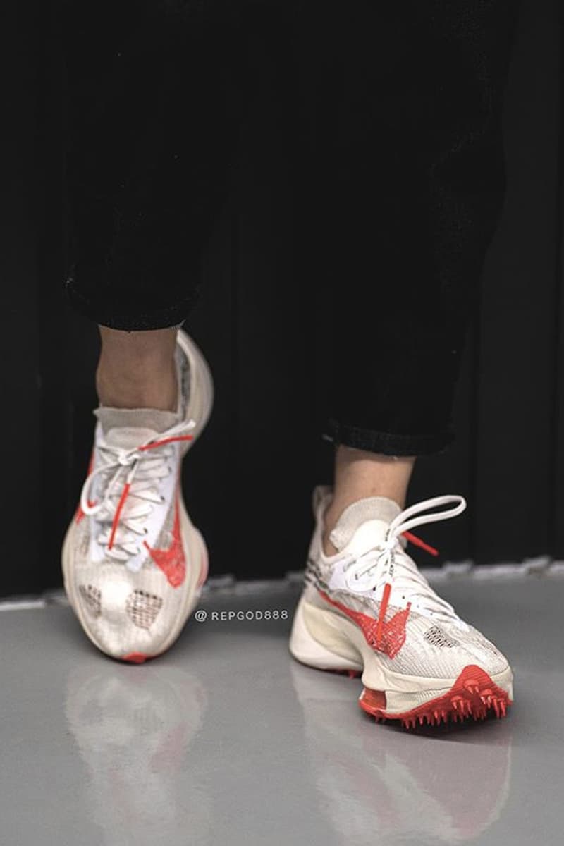 air zoom tempo next off white on feet