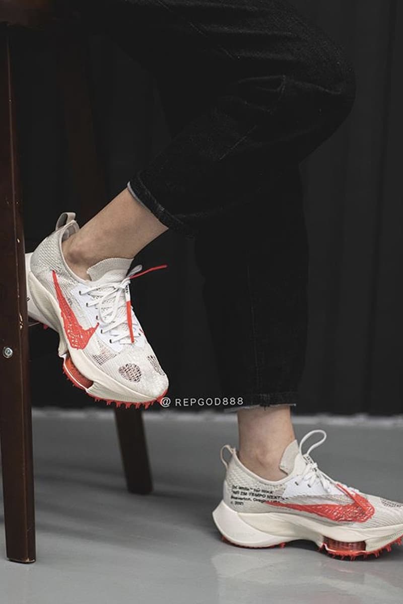 air zoom tempo next off white on feet