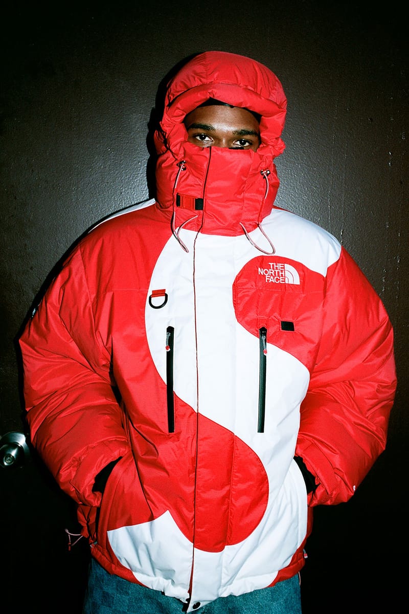 Windbreaker supreme shop north face