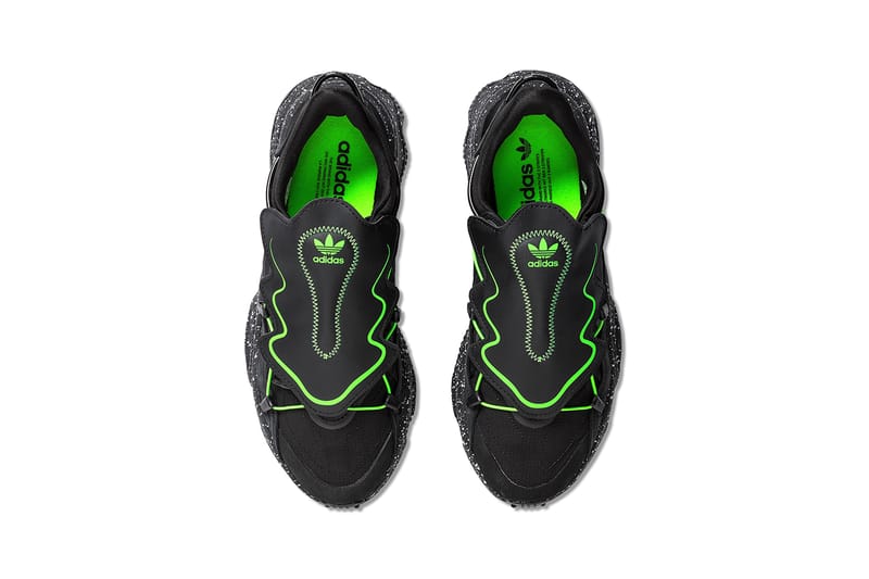 Neon green 2024 ozweego shoes