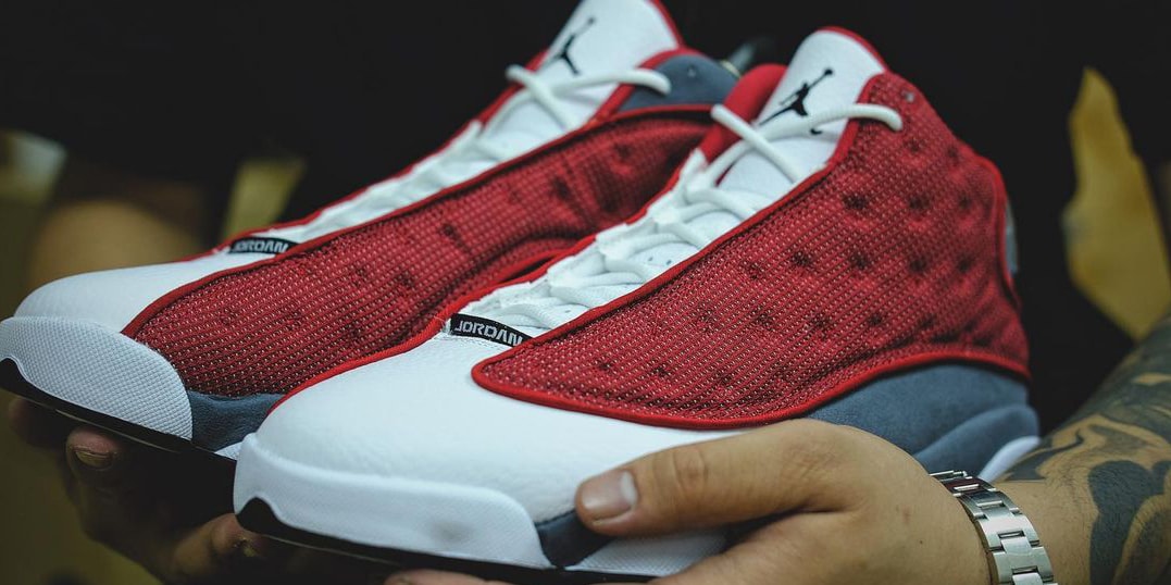 aj13 flint red