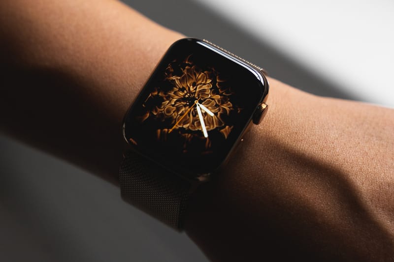 Apple watch discount series 4 spotify