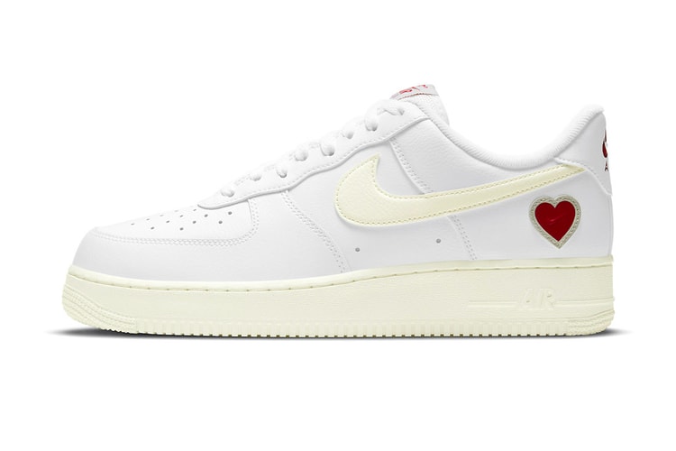 Valentine’s nike air force 1! these are a size 10.5... Nike Air Force 1 Low 30th Anniversary "Year of Dragon" Bespoke by
