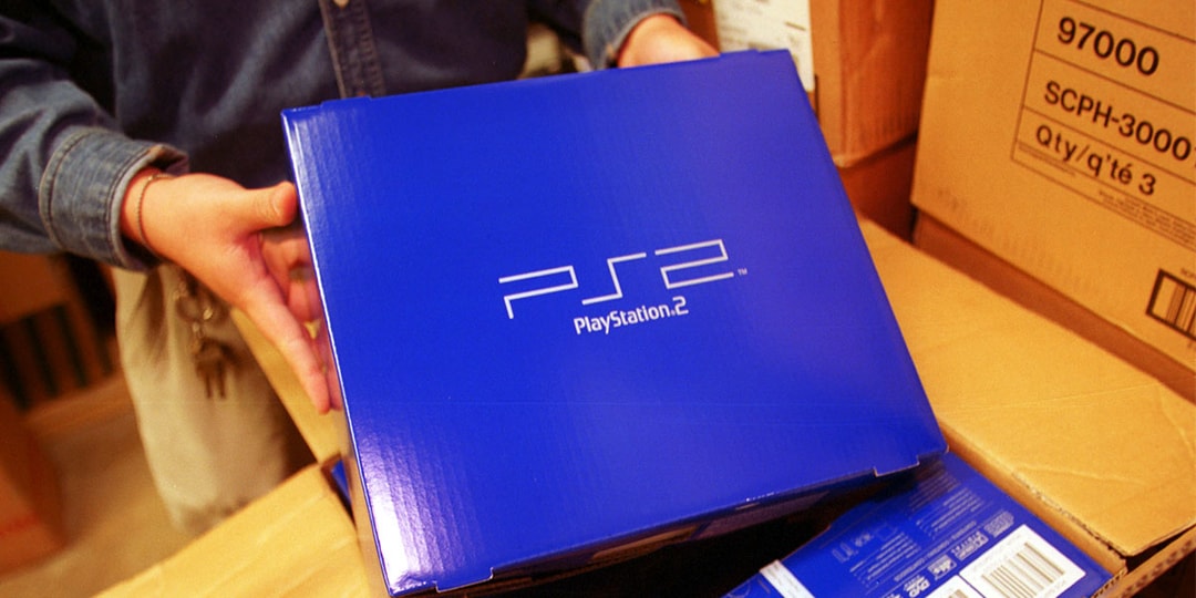 Кто-то продает старые приставки Sony PlayStation стоимостью 912 фунтов