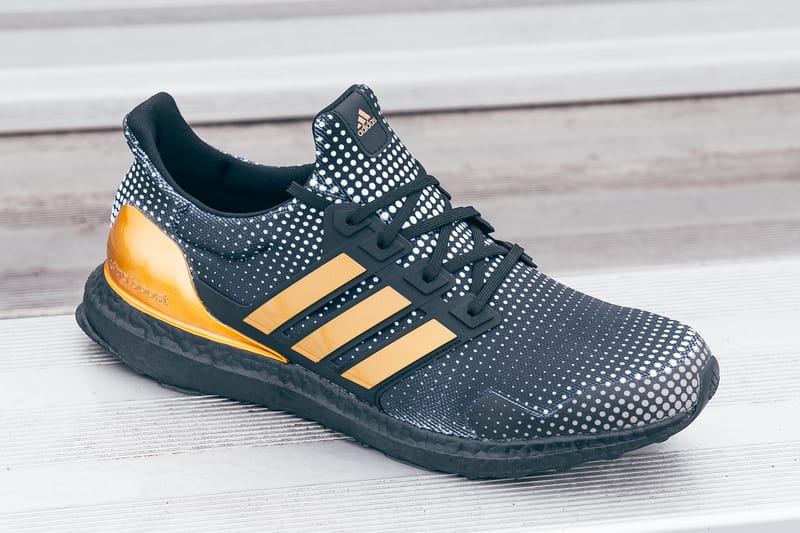 Ultraboost dna shoes outlet gold