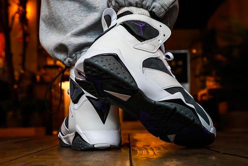 White and best sale grey retro 7