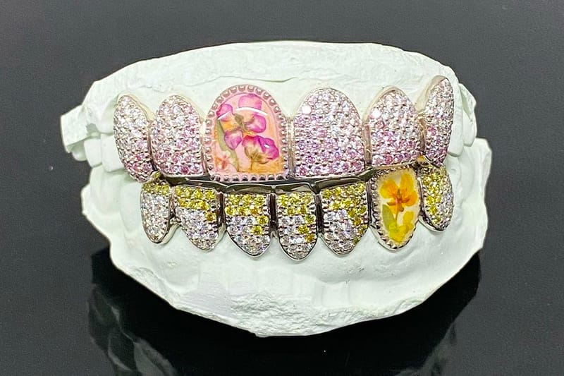 ピンクアゼツ+煙水晶ブレス 銀鍍金パーツ A$AP Rocky's New Grillz Feature Real Flowers | Hypebeast