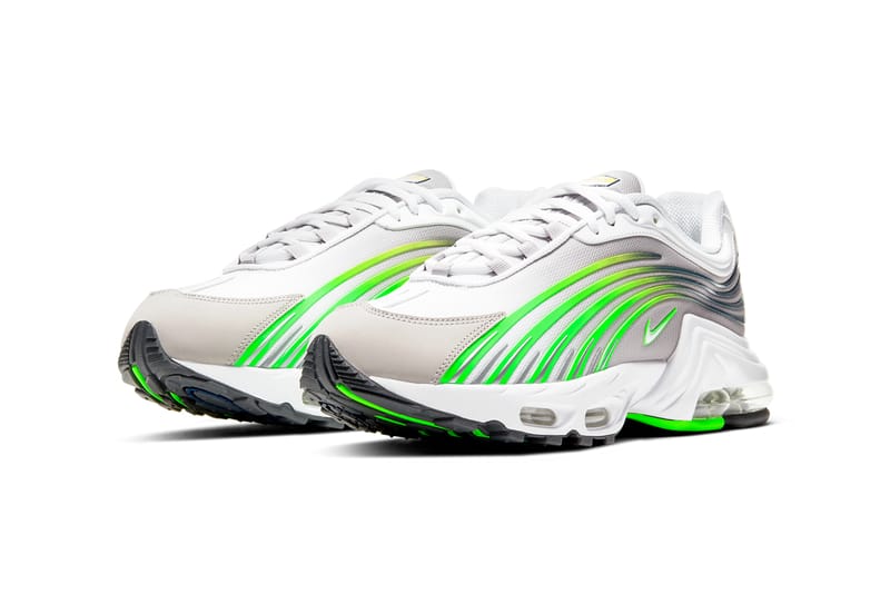 Air max plus 2024 black white electric green