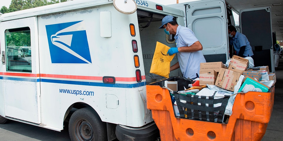 US Postal Worker Caught Stealing IPhones PlayStations And Nintendo 