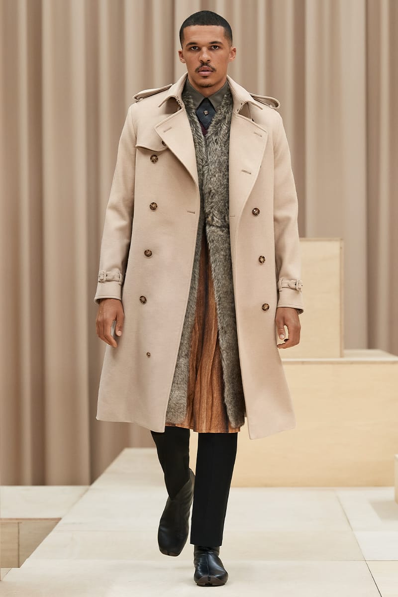 Burberry winter deals trench coat