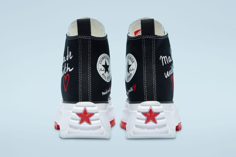 Converse chuck taylor love 2024 heart