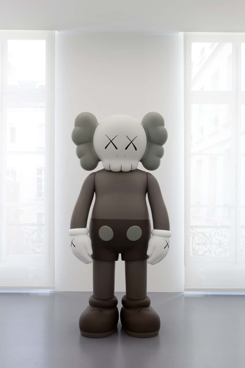 KAWS 