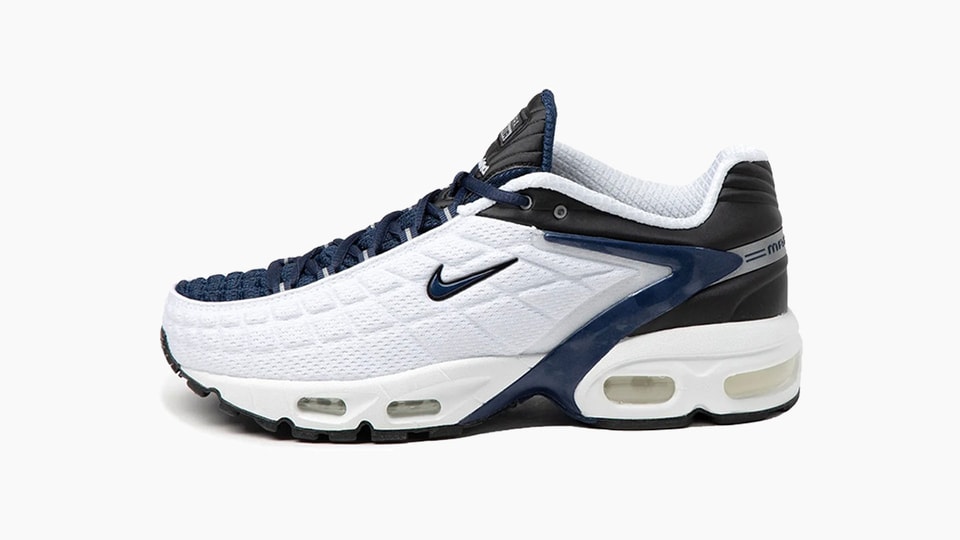 nike air max tailwind white