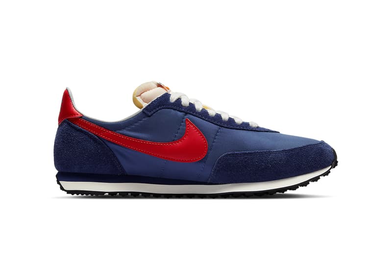 nike waffle trainer navy