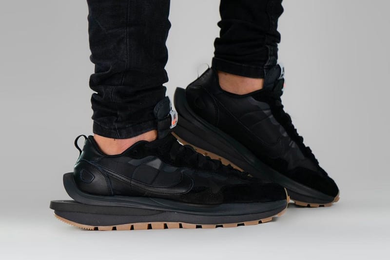 sacai x Nike Vaporwaffle Black/Gum On-Foot Look | Hypebeast
