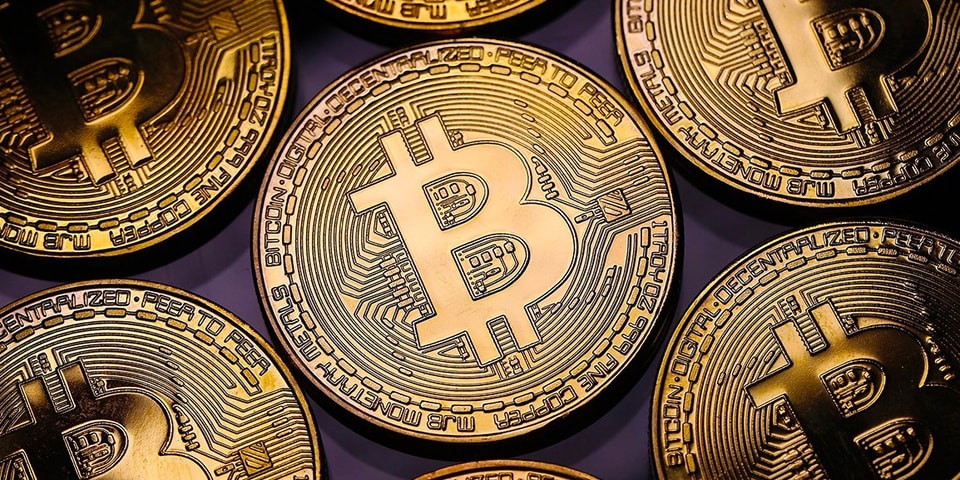 100 usd in bitcoin in 2010