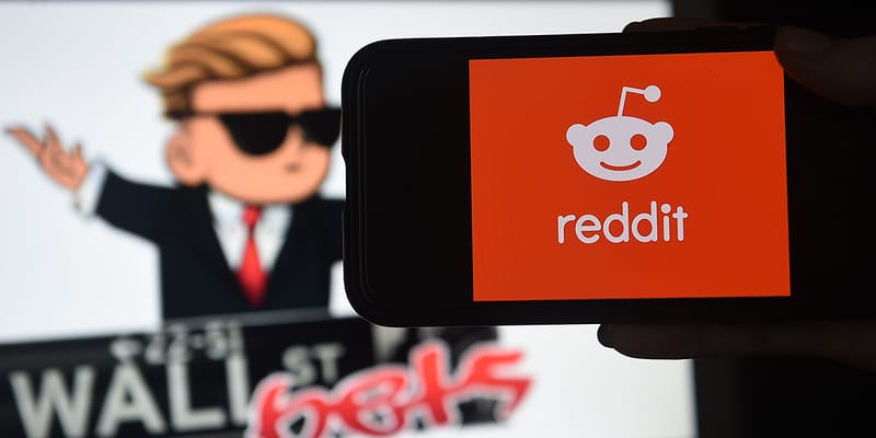 Reddit Spends Entire Marketing Budget on 5 Sec Super Bowl LV Ad