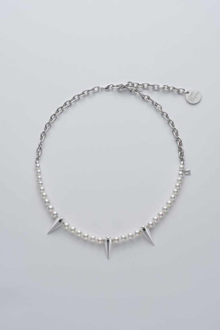 COMME des GARÇONS x Mikimoto Pearl Necklaces SS21 | HYPEBEAST