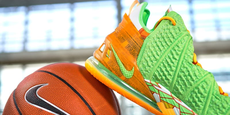 Lebron james clearance green nike shoes