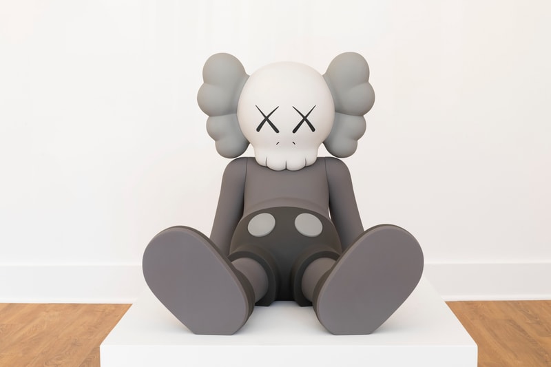 'KAWS:HOLIDAY' At Skarstedt Palm Beach | Hypebeast