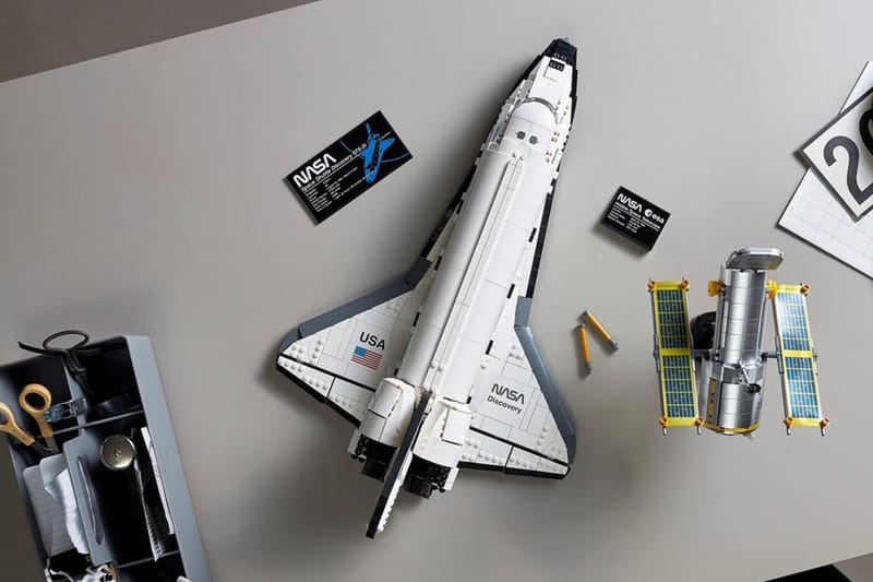 Space shuttle discovery online lego