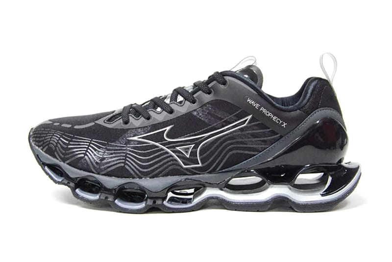 Mizuno wave 2024 prophecy price