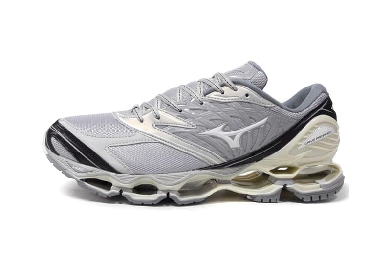 Mizuno wave prophecy store 6 release date