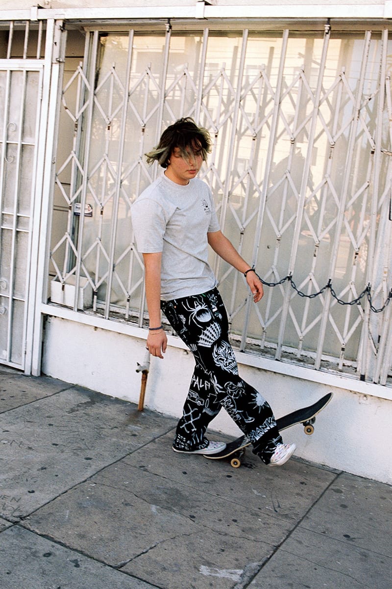 パンツ palace lotties skate jeans 32 Palace x Lotties Skateshop Collab Release Info | Hypebeast