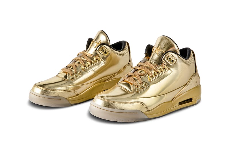 Jordan on sale yeezy gold