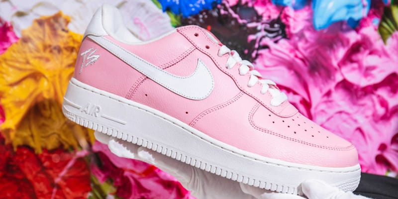 Light pink hotsell air force 1s