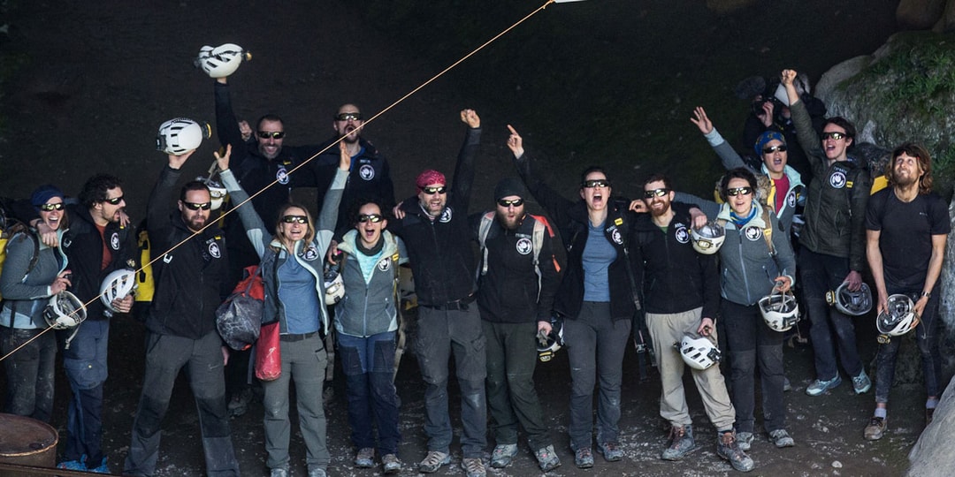 15 участников исследования были наконец освобождены после того, как прожили в пещере без солнечного света и часов в течение 40 дней