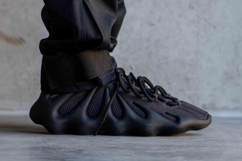 Yeezy utility black on on sale feet