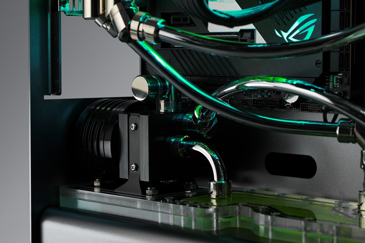 Henry Golding Custom ASUS PC Build by ModsByBen Hypebeast