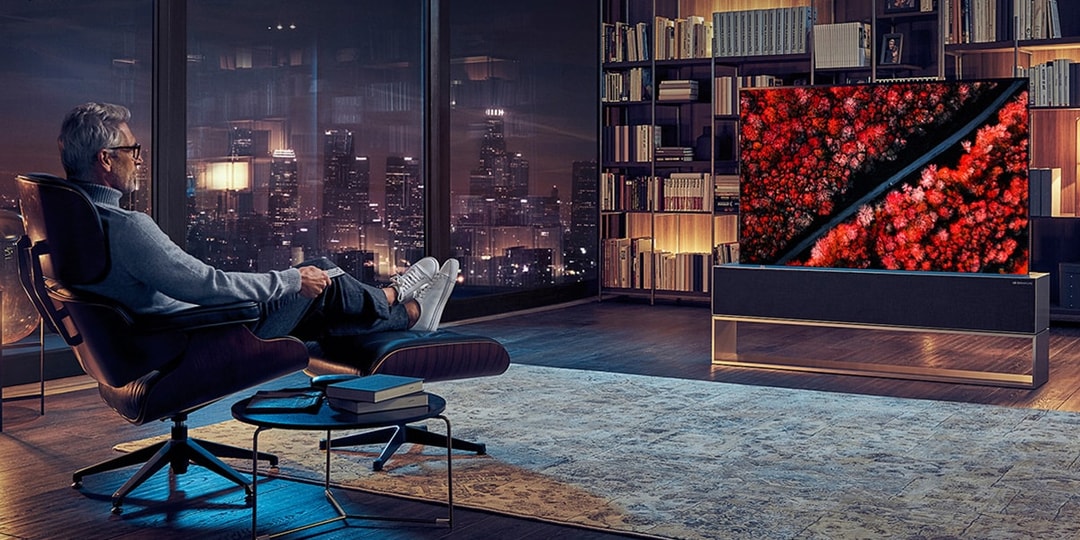 Складной OLED R-телевизор LG стоимостью 89 000 долларов США теперь доступен в США