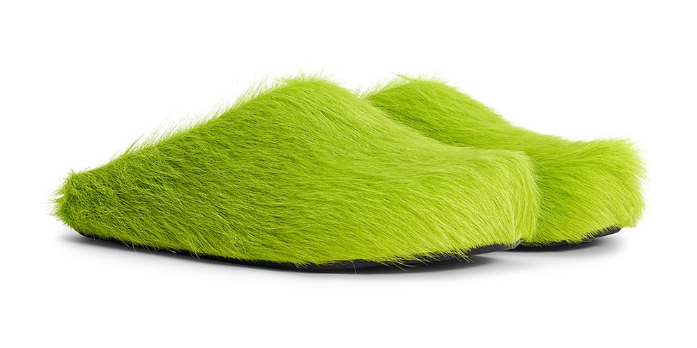 Мюли-сабо Marni’s Drops из меха зеленого цвета «Светлый лайм» с изображением Гринча