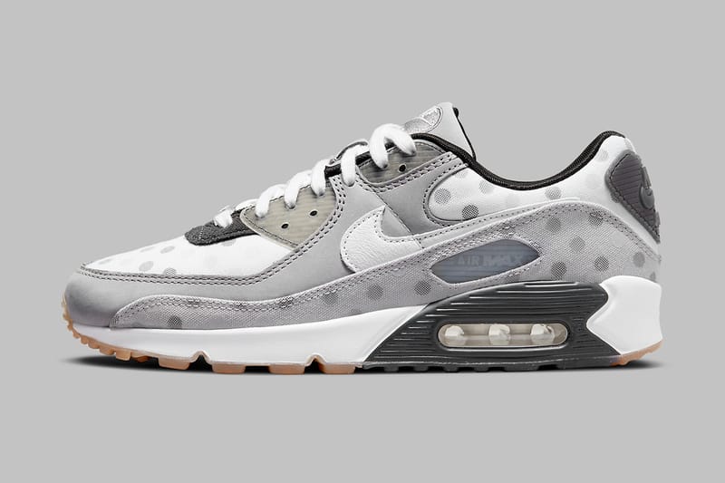 Air max 90 shop black with white dots