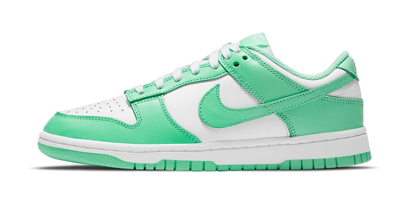 Green nikes deals womens