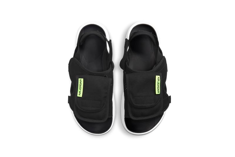 Nike benassi best sale solarsoft jordan