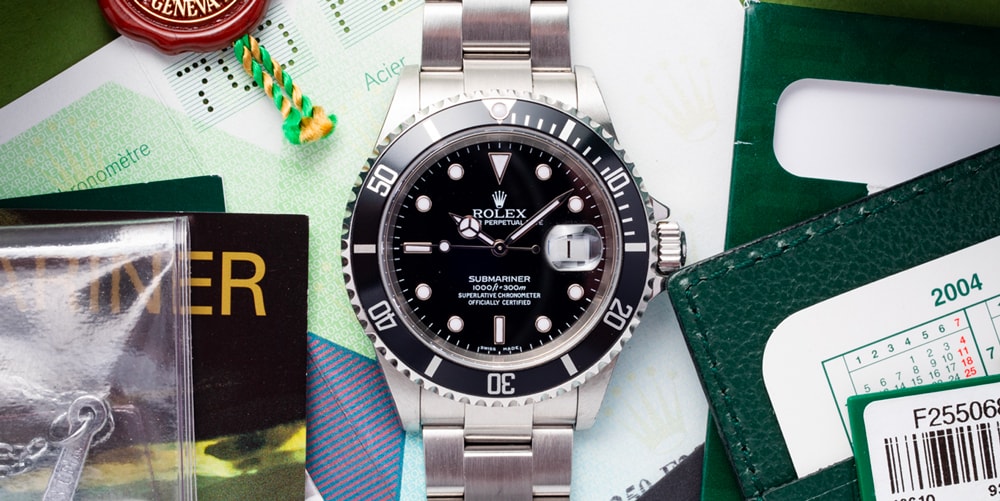 Часы Rolex Submariner с гравировкой «Человек-Золушка» выставлены на продажу