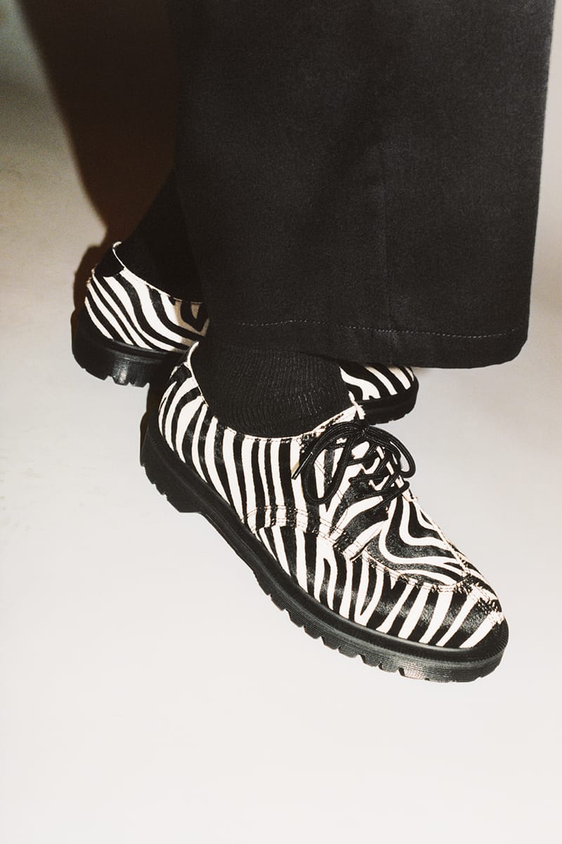 Dr on sale martens zebra