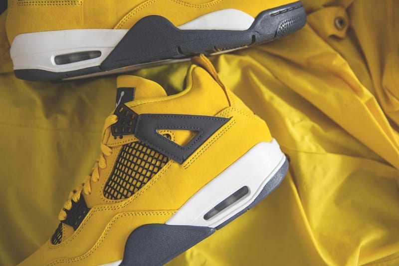 Aj 4 outlet lightning