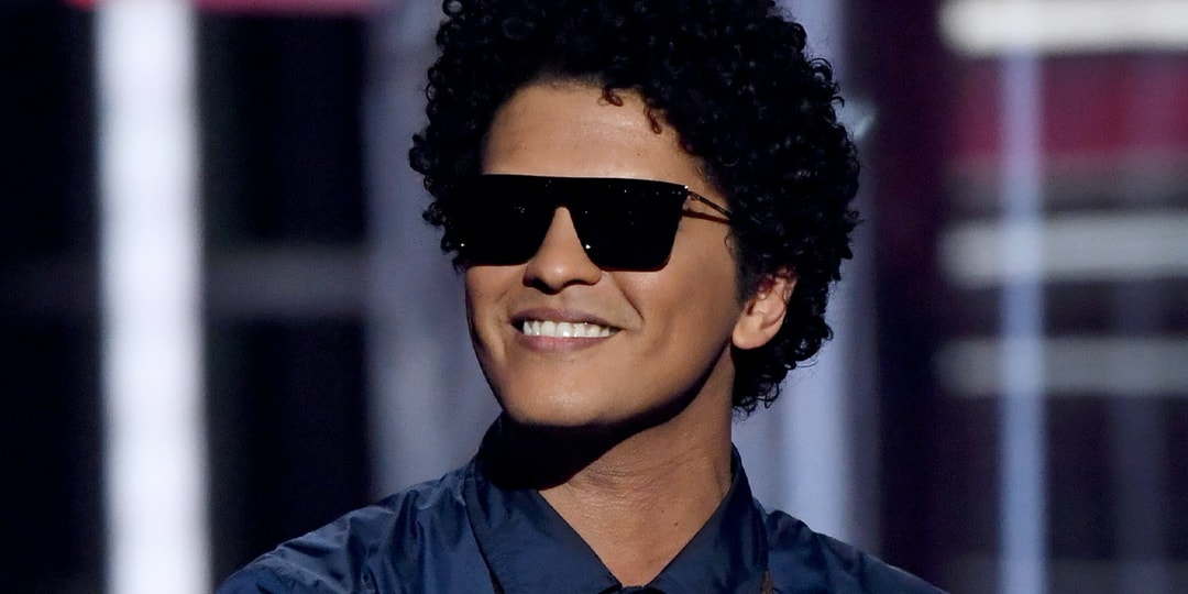 Bruno Mars History Five Diamond Certified Singles | Hypebeast