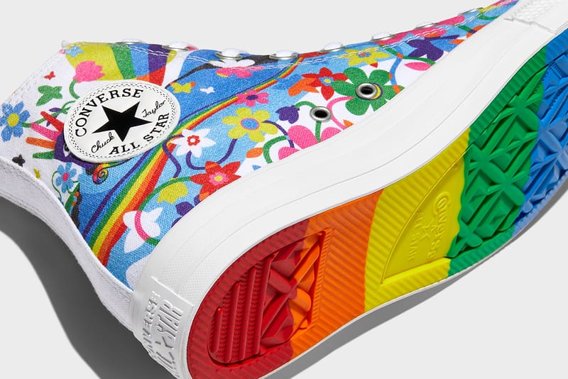 Pride flag outlet converse