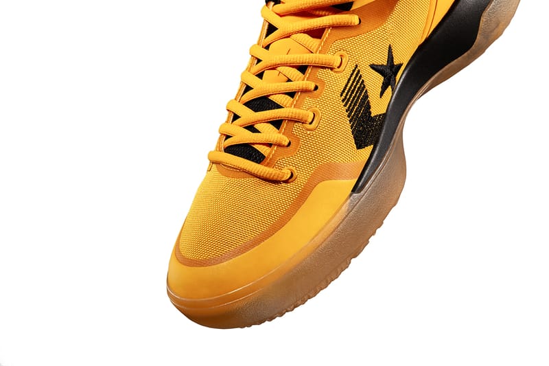 Draymond green hot sale yellow shoes