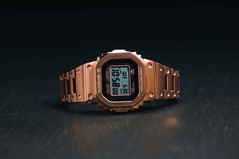 G shock watch hotsell black and rose gold