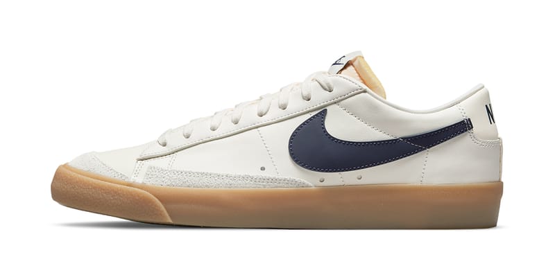 Nike blazer 2025 gum bottom